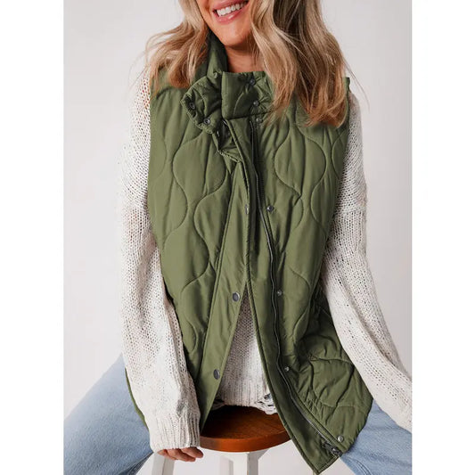 Stand-up collar sleeveless quilted jacket