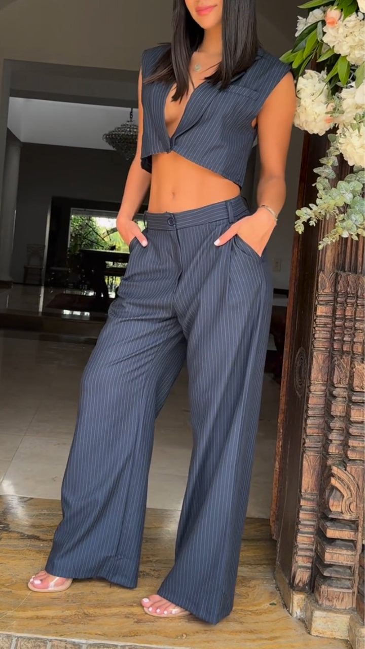 Women's Collar Vertical Stripe Low Collar Top+pants Temperament and Leisure Suit - MYSTERYBOXS