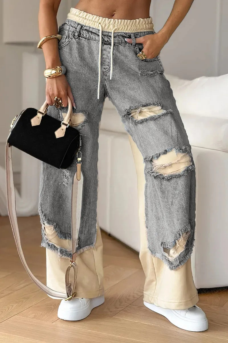 Zerrissene Jeanshose