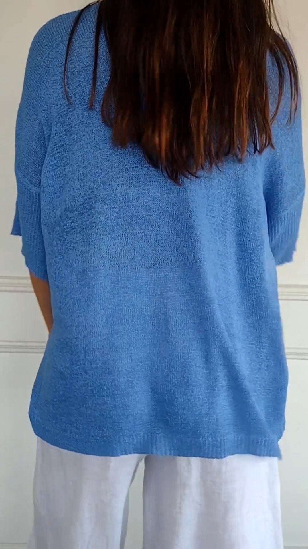 Rosel - Plain knitted top with V-neck