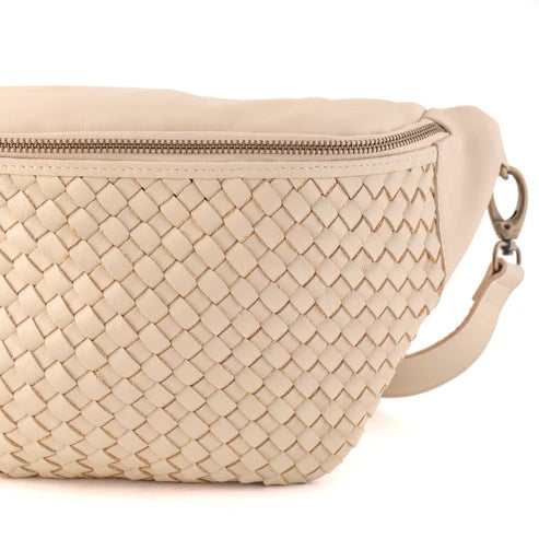 Presentazione della borsa a tracolla IVY