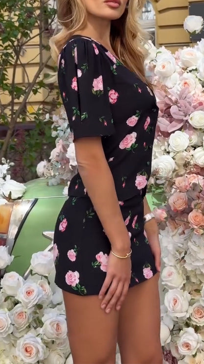 Ladies' V-neck Low Cut Printed Top+ Skirt with A Casual Temperament Suit - MYSTERYBOXS