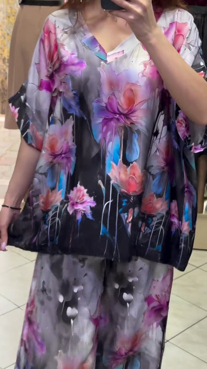 Ladies' V-neck Painted Printed Top + Pants Loose Casual Suit - MYSTERYBOXS