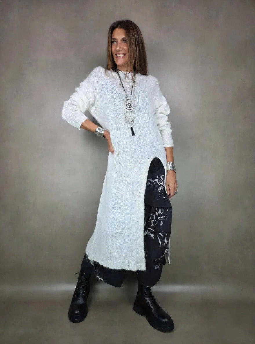 Solid color long-sleeved slit knit midi dress