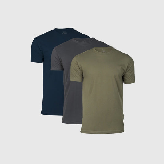 Model in mix colors tee shirt