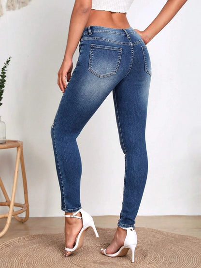 Flowerpot embroidered jeans - MYSTERYBOXS