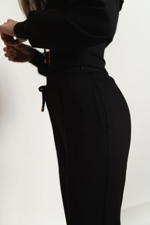 Minimalist Cotton Comfort Set