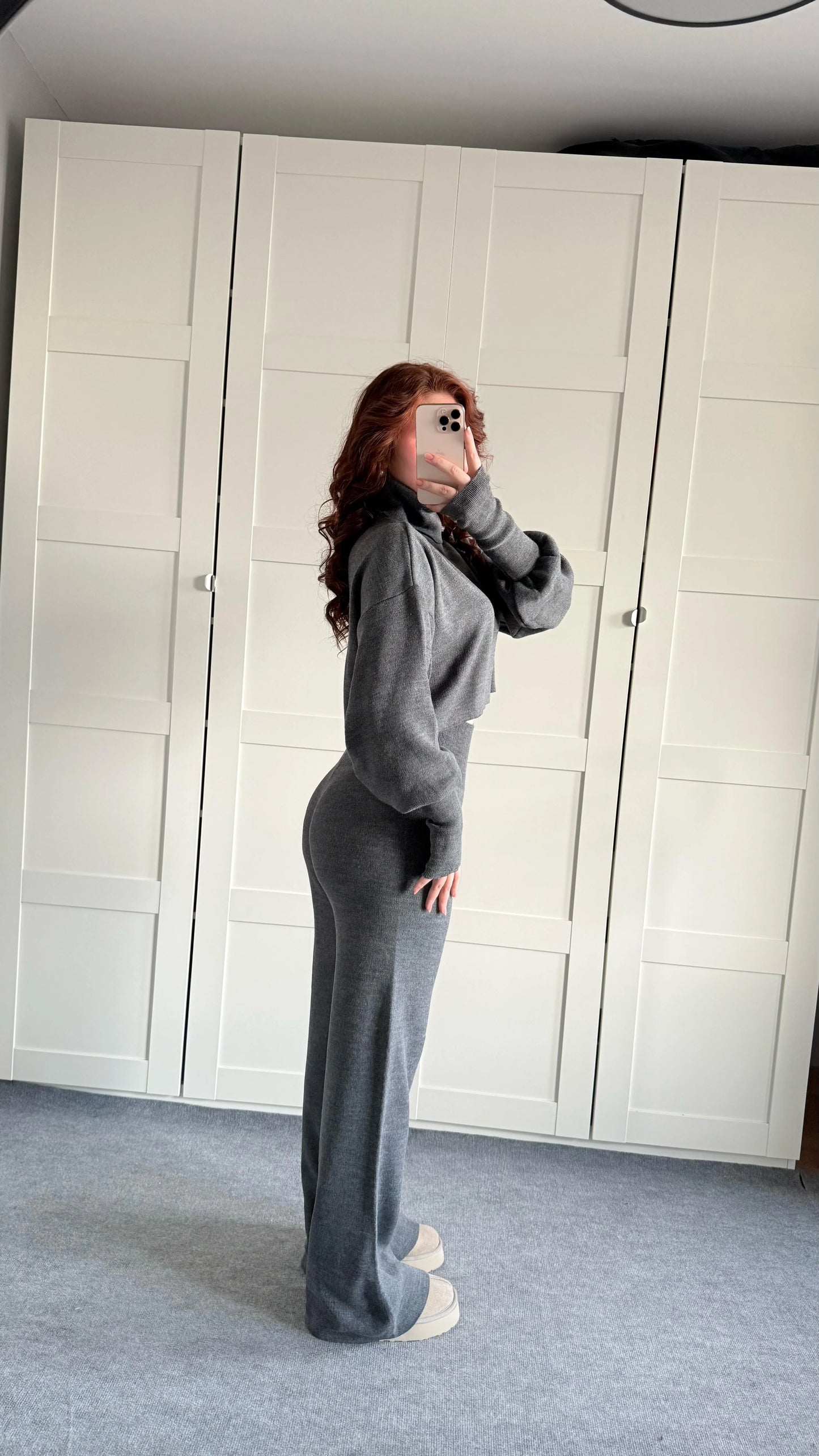 High-neck cropped sweater and high-waisted pants knit set