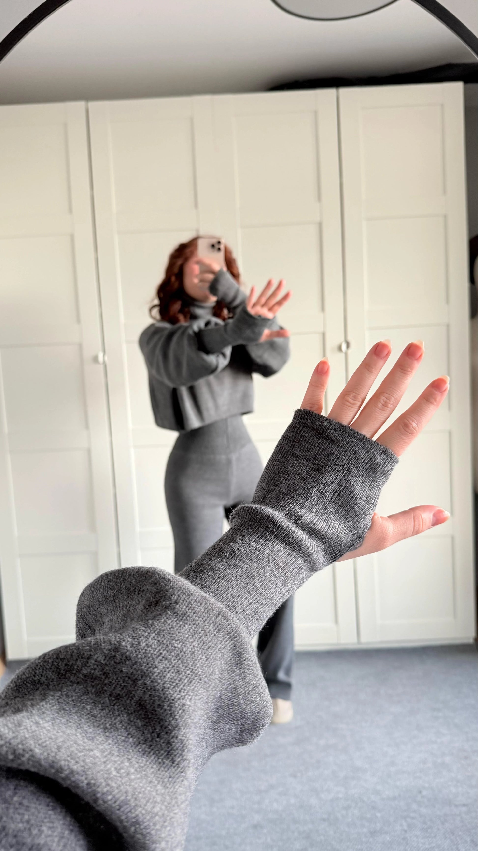 High-neck cropped sweater and high-waisted pants knit set - MYSTERYBOXS