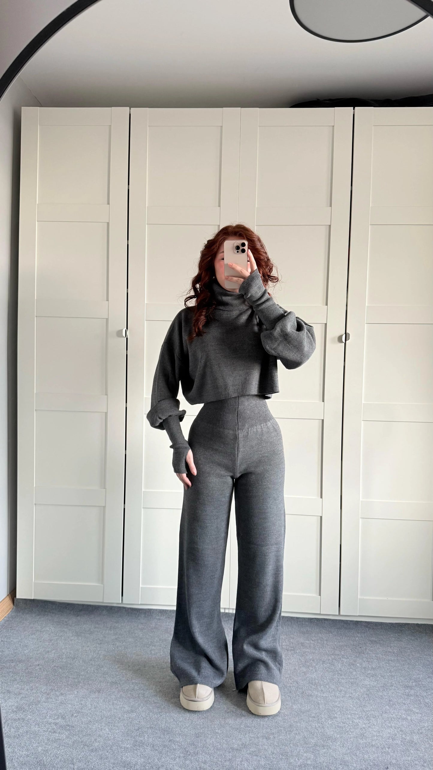 High-neck cropped sweater and high-waisted pants knit set - MYSTERYBOXS
