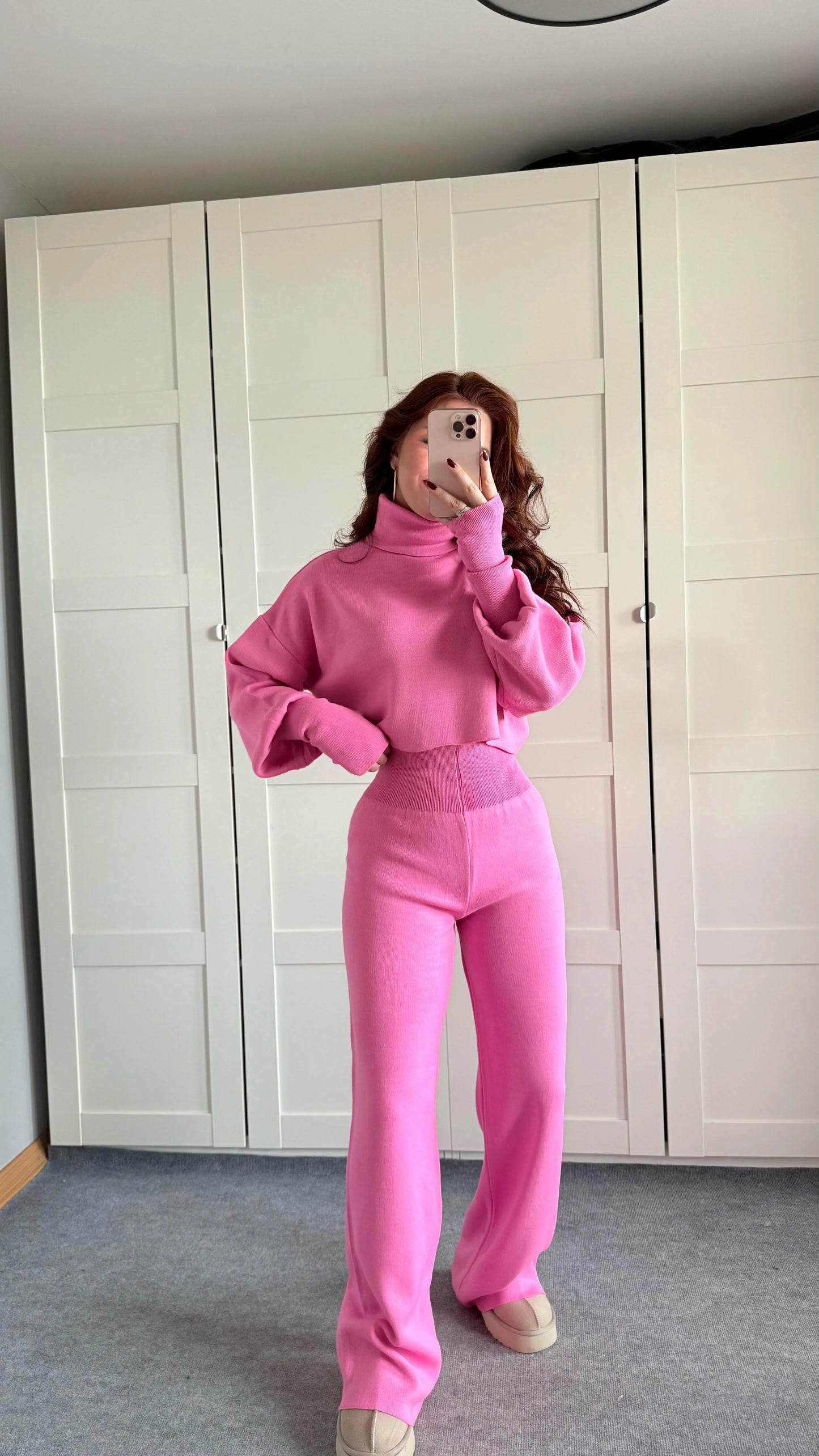 High-neck cropped sweater and high-waisted pants knit set - MYSTERYBOXS