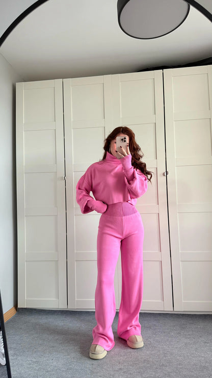 High-neck cropped sweater and high-waisted pants knit set - MYSTERYBOXS