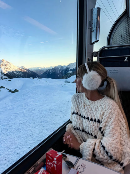 Cable striped crew neck pullover - MYSTERYBOXS