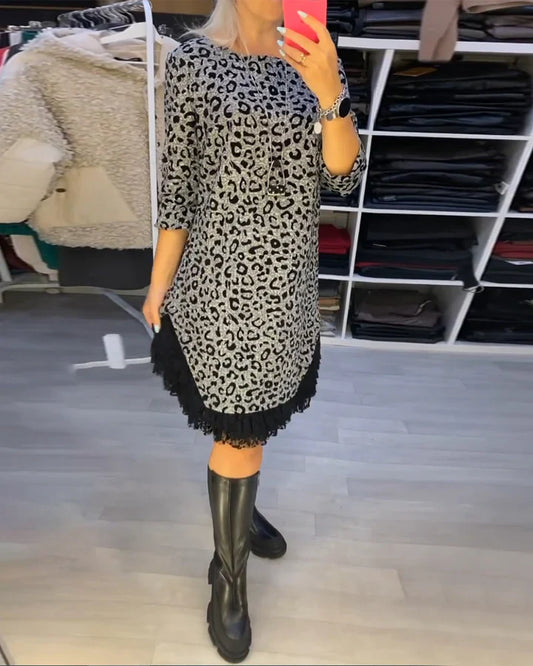Slimming leopard print dress