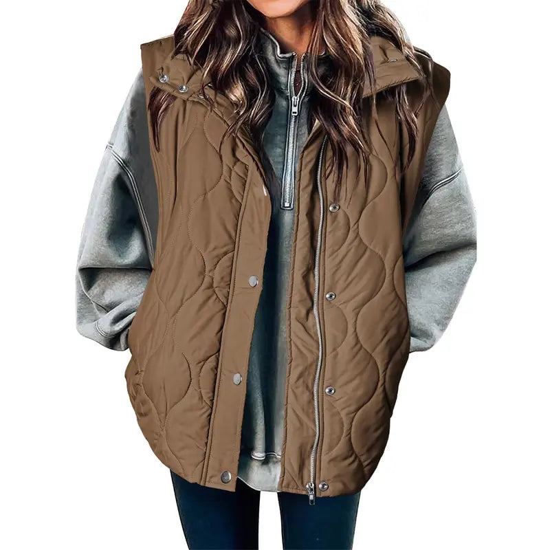 Stand-up collar sleeveless quilted jacket