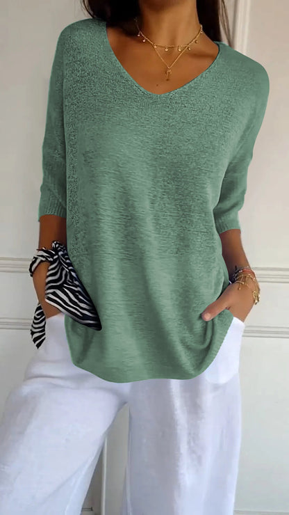 Rosel - Plain knitted top with V-neck - MYSTERYBOXS